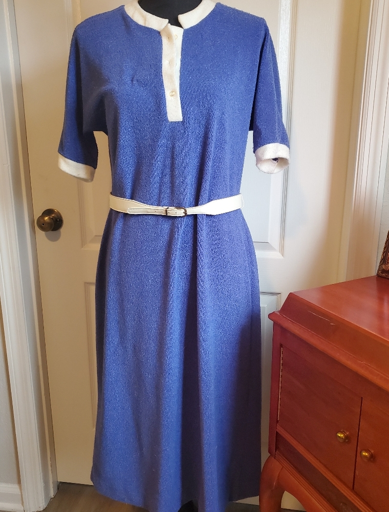 VTG LESLIE FAY ORIGINAL TERRY CLOTH DRESS PURPLE